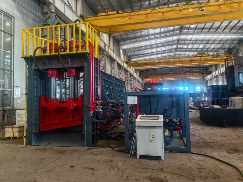 2026? 愿機器不停轉，故障少少，穩中有升！祝客戶生意興隆！財源廣進！